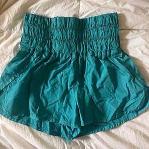 Free people active high rise shorts —turquoise
